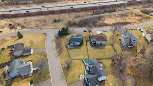 5785 Yucca Lane N, Plymouth, MN 55446