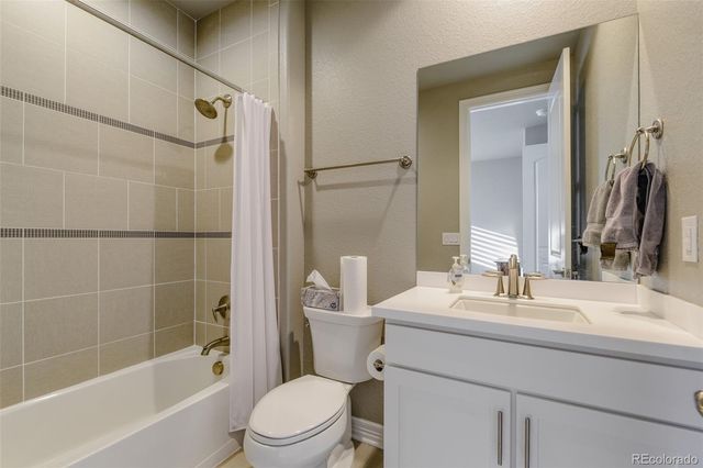 22296 Boundstone Drive, Parker, CO 80138