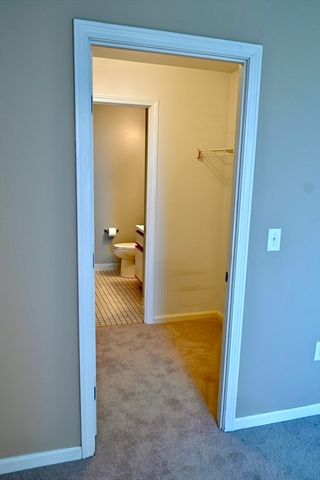30 Chelsea St 804, Everett, MA 02149