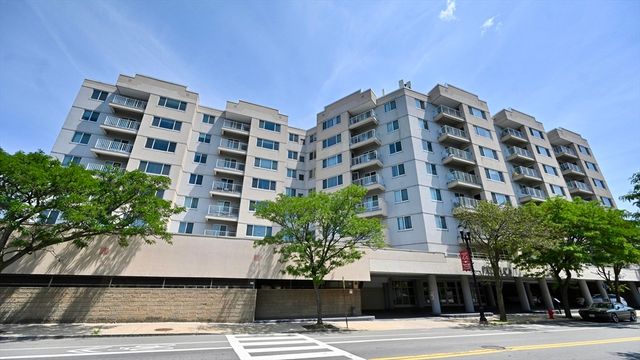 30 Chelsea St 804, Everett, MA 02149