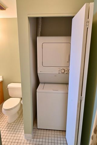30 Chelsea St 804, Everett, MA 02149