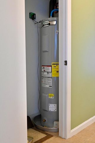 30 Chelsea St 804, Everett, MA 02149