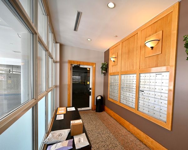 30 Chelsea St 804, Everett, MA 02149