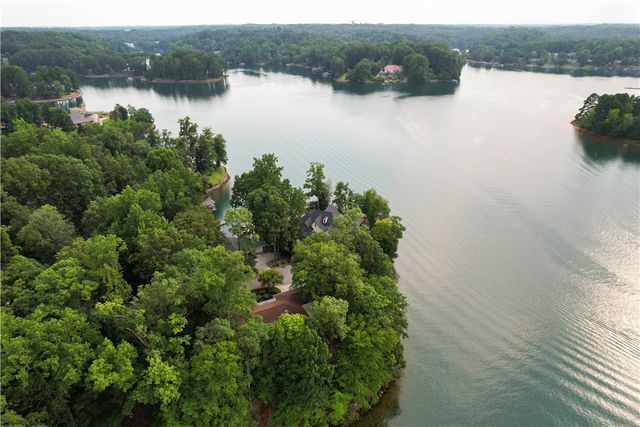 106 Westchester Circle, Seneca, SC 29672