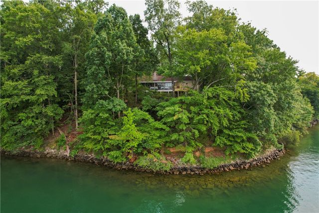 106 Westchester Circle, Seneca, SC 29672