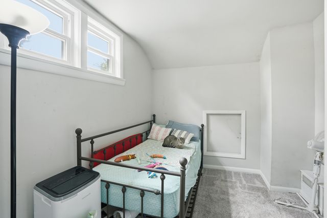 1002 Beech Street, Valparaiso, IN 46383