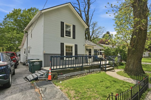 1002 Beech Street, Valparaiso, IN 46383