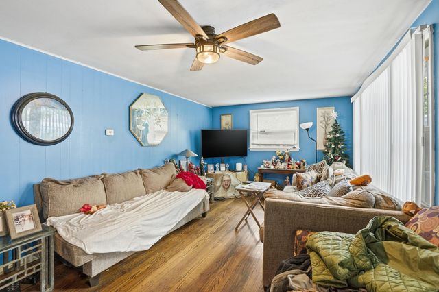1002 Beech Street, Valparaiso, IN 46383