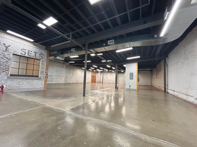 3033 W ohio Street, Chicago, IL 60612