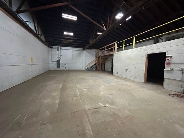 3033 W ohio Street, Chicago, IL 60612