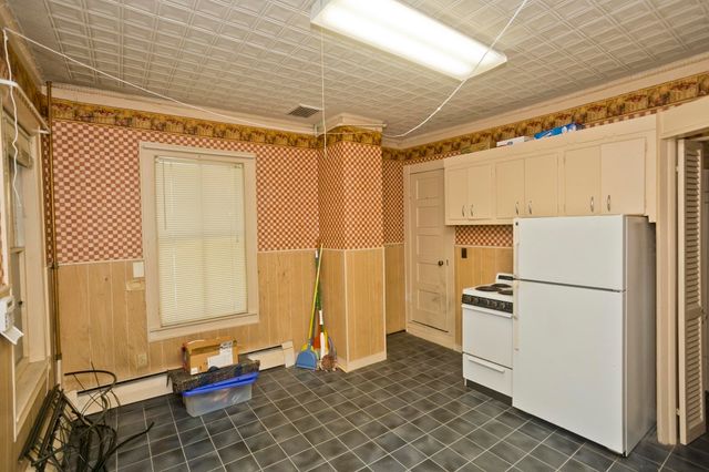 137 Sheridan St., Chicopee, MA 01020