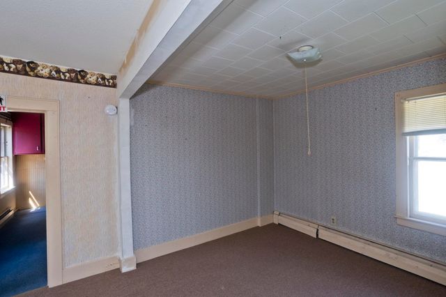 137 Sheridan St., Chicopee, MA 01020