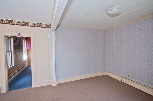 137 Sheridan St., Chicopee, MA 01020