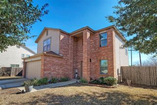 370 Holly Grove ST, Kyle, TX 78640