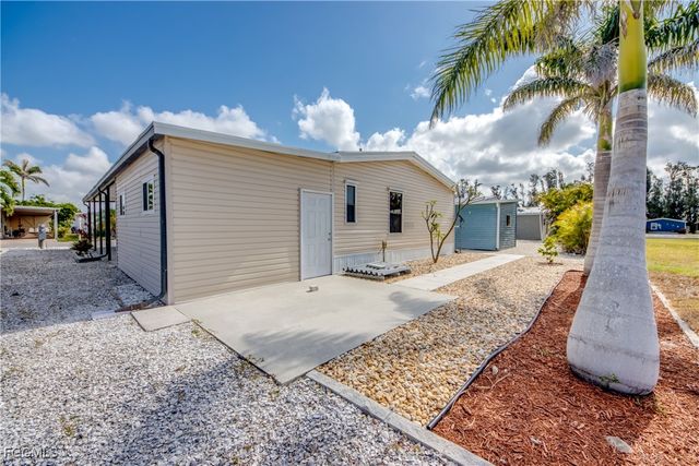 4939 Mullette LN, St James City, FL 33956