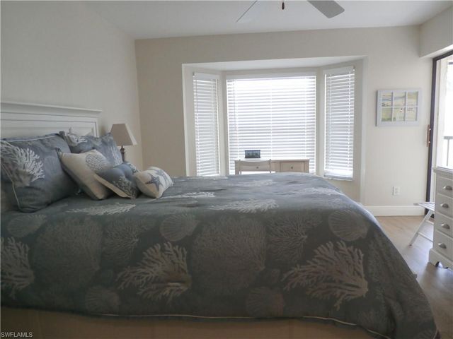 16301 Kelly Woods DR 205, Fort Myers, FL 33908