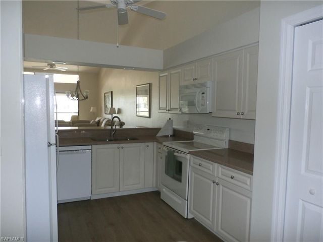 16301 Kelly Woods DR 205, Fort Myers, FL 33908