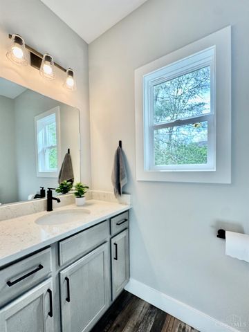 3222 Locust Avenue, Deerfield Twp., OH 45039