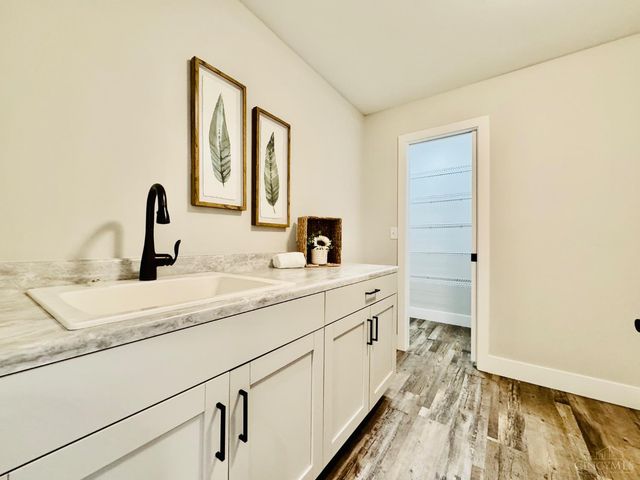 3222 Locust Avenue, Deerfield Twp., OH 45039