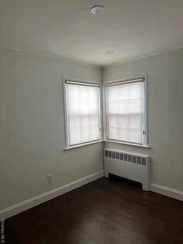 106 Bregman Avenue, New Hyde Park, NY 11040