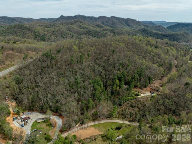 000 Blowing Rock Boulevard, Lenoir, NC 28645