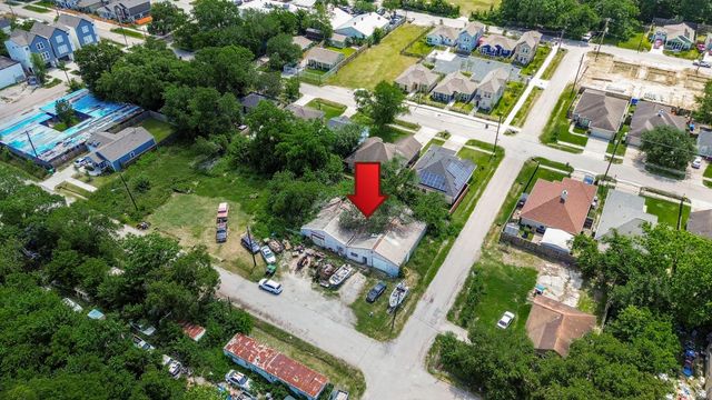 6531 New York Street, Houston, TX 77021
