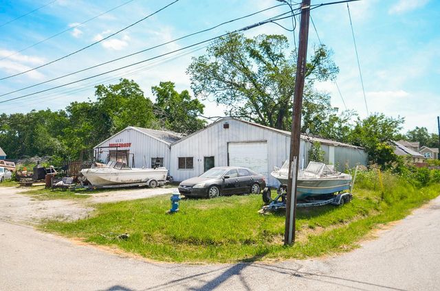 6531 New York Street, Houston, TX 77021