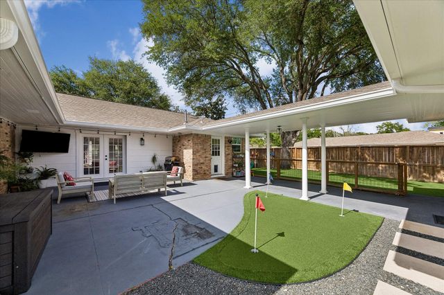 2203 Lamonte Lane, Houston, TX 77018