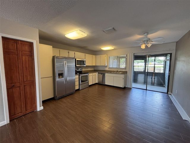 12710 RAEBURN WAY, Tampa, FL 33624