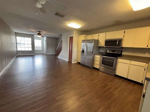 12710 RAEBURN WAY, Tampa, FL 33624