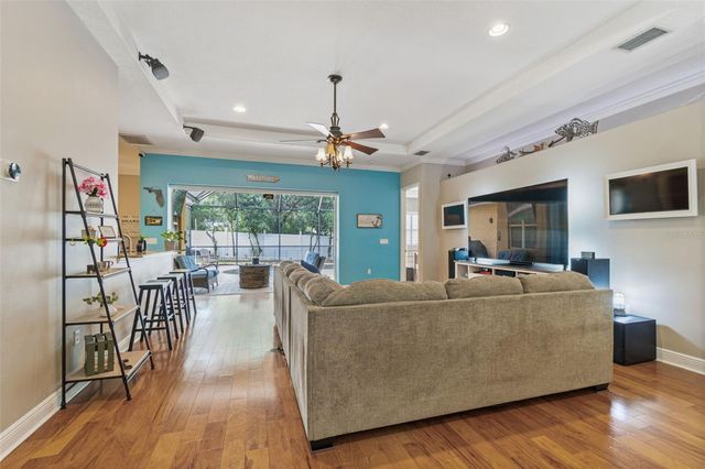 360 LIAM AVENUE, Tarpon Springs, FL 34689