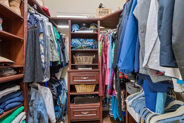 360 LIAM AVENUE, Tarpon Springs, FL 34689