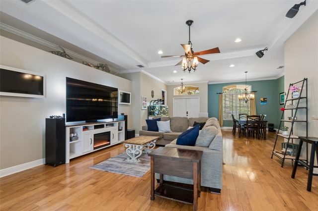 360 LIAM AVENUE, Tarpon Springs, FL 34689