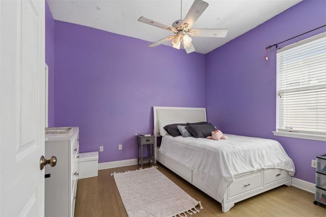 360 LIAM AVENUE, Tarpon Springs, FL 34689