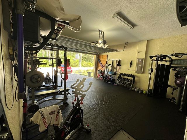 360 LIAM AVENUE, Tarpon Springs, FL 34689