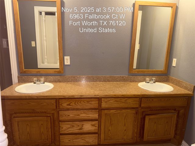 6963 Fallbrook, Fort Worth, TX 76120