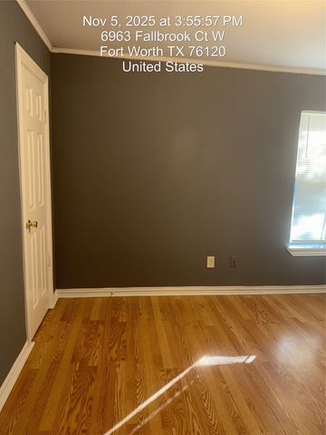 6963 Fallbrook, Fort Worth, TX 76120