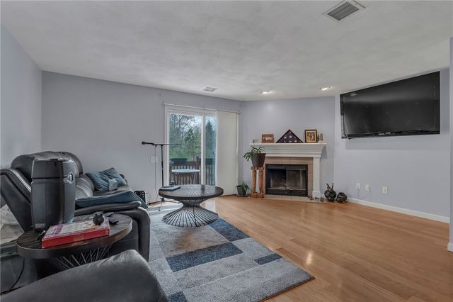 87 Scenic Drive, West Warwick, RI 02893
