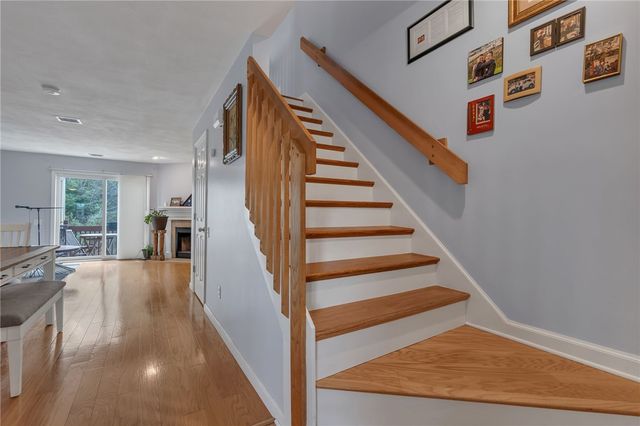 87 Scenic Drive, West Warwick, RI 02893