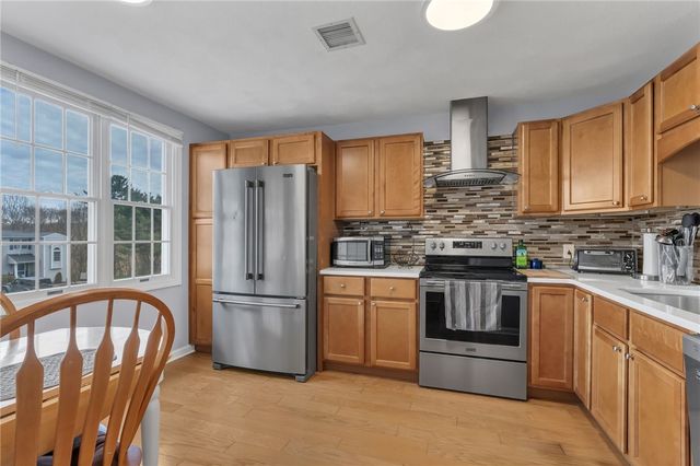 87 Scenic Drive, West Warwick, RI 02893