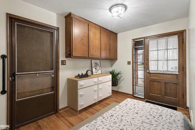 142 Channelsyde Dr Drive, Algonac, MI 48001
