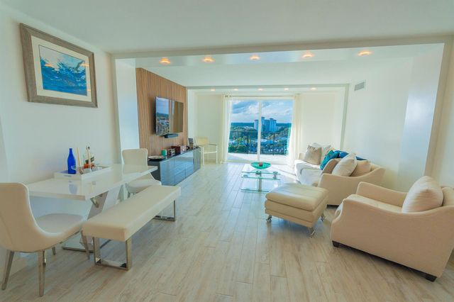 1200 Marine Way 907, North Palm Beach, FL 33408