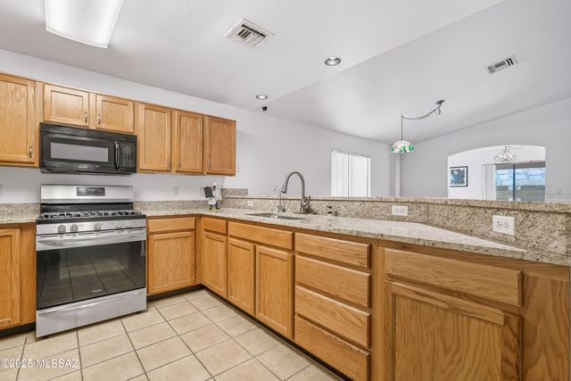 423 Camino Dona Cydney, Nogales, AZ 85621