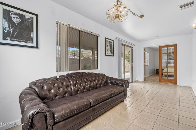 423 Camino Dona Cydney, Nogales, AZ 85621