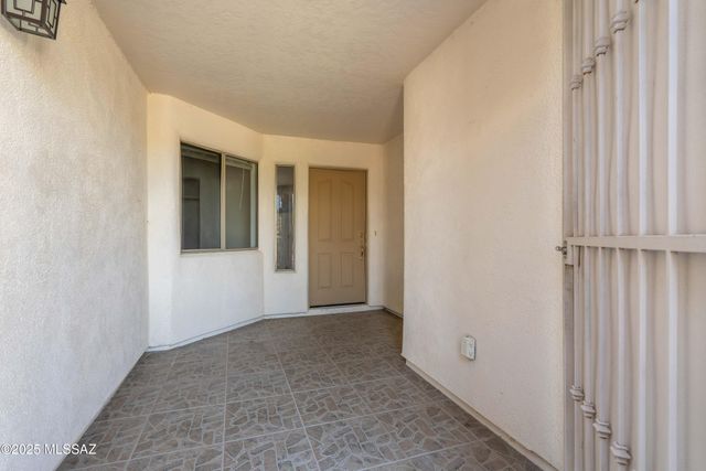 423 Camino Dona Cydney, Nogales, AZ 85621