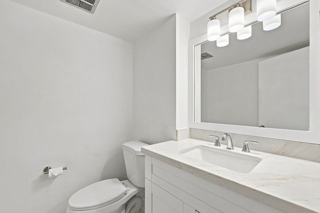 3550 GALT OCEAN Drive 204, Fort Lauderdale, FL 33308