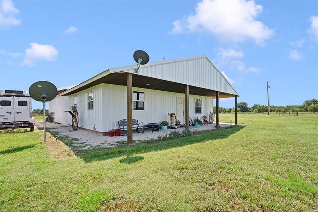 50662 E County Road 1510, Stratford, OK 74872
