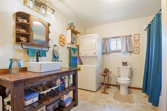 50662 E County Road 1510, Stratford, OK 74872