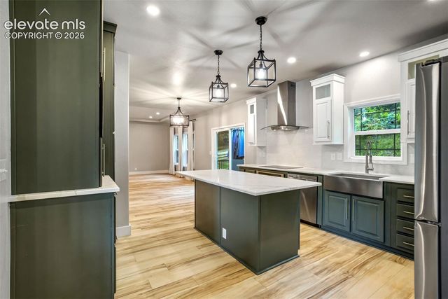 4998 Chippewa Drive, Larkspur, CO 80118