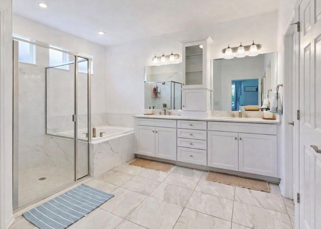 10322 WINE PRESS AVENUE, Riverview, FL 33578